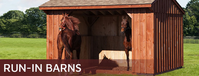 Horse run-in barn